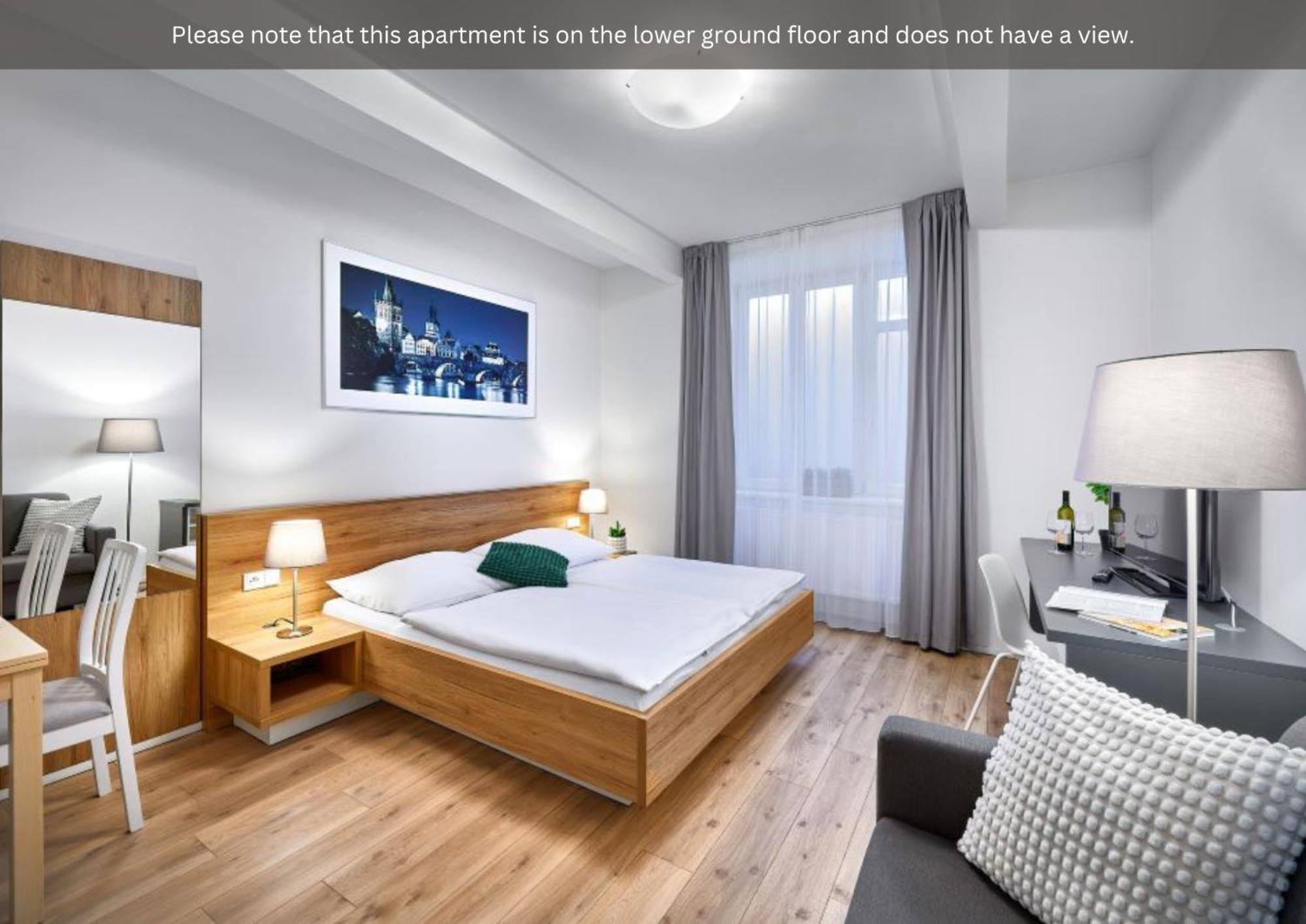 Downtown Suites Belohorska, Prague